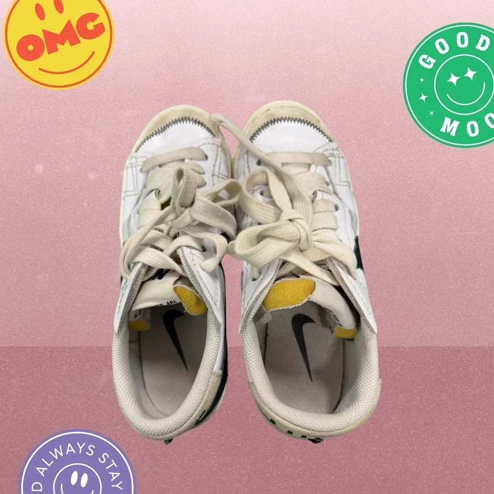 Nike Blazer Low‎ White Black Swoosh Vintage Style Sneakers Size 8.5
